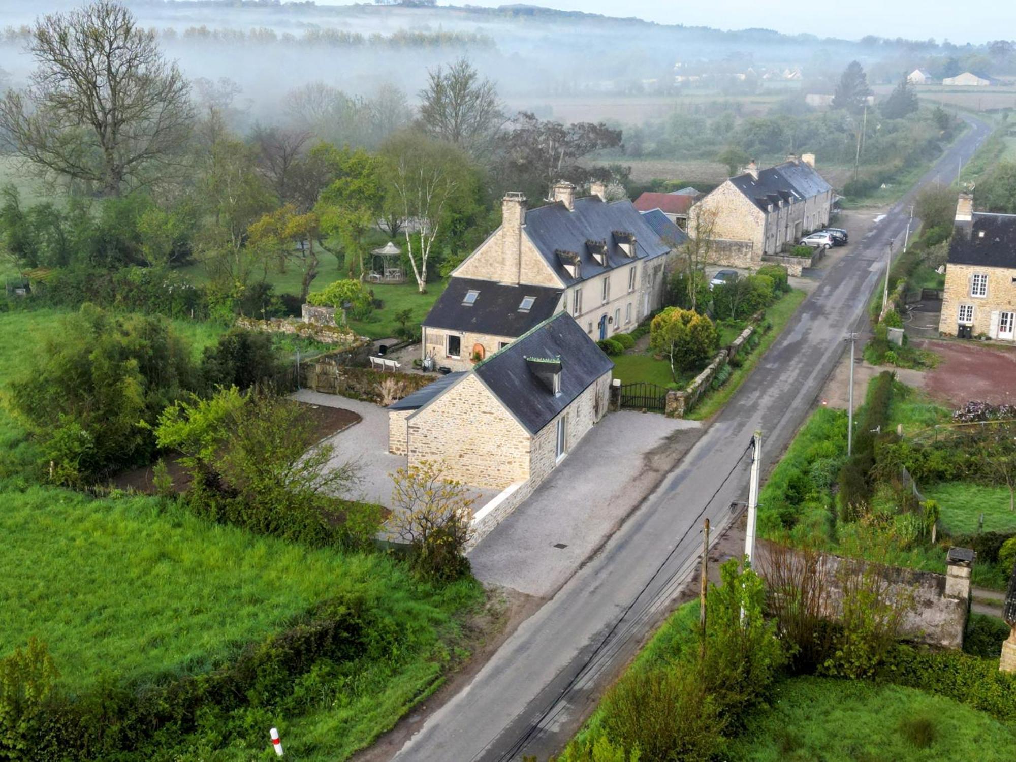 La Ptite Normande Bed and Breakfast Saint-Germain-de-Tournebut Buitenkant foto